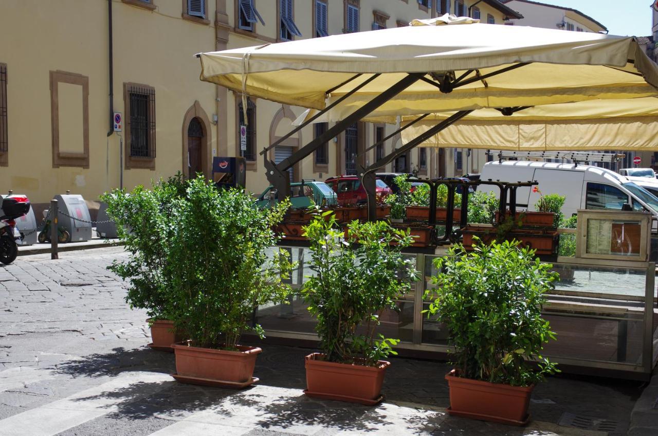 Appartamento Centro Citta Quartiere Oltrarno Con Una Camera Da Letto Florenz Exterior foto