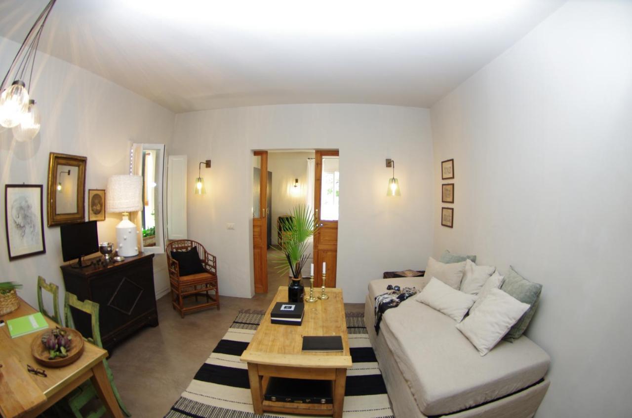 Appartamento Centro Citta Quartiere Oltrarno Con Una Camera Da Letto Florenz Exterior foto